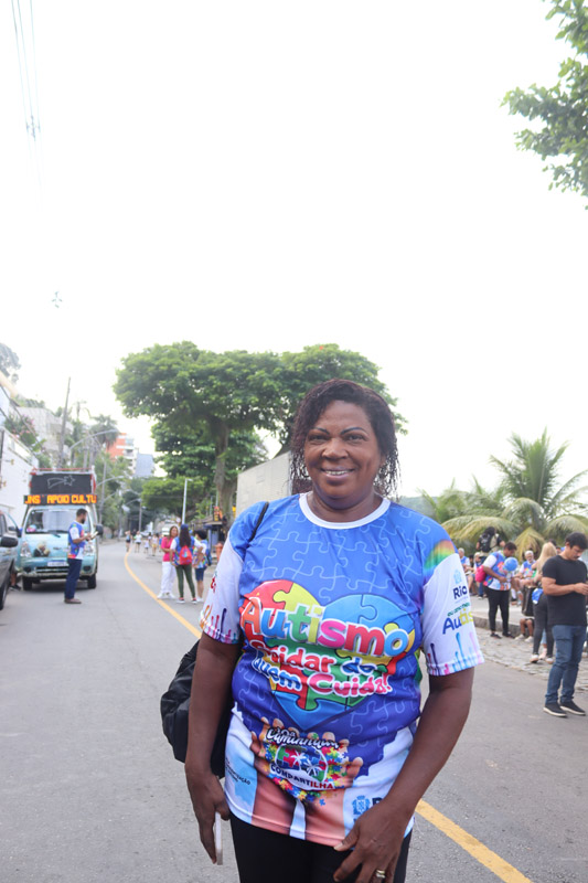 Vereadora Tânia Bastos reforça compromisso com inclusão durante Caminhada do Autismo na Ilha do Governador - Foto 107