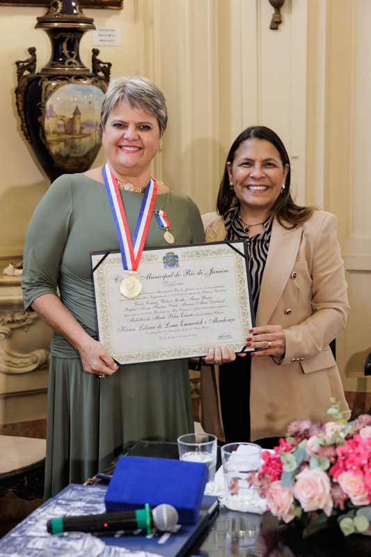 Entrega da Medalha Pedro Ernesto à Sra. Kárin Emmerich - Fotos: Cicero Rodrigues/CMRJ - Ascom Tânia Bastos - Foto 38