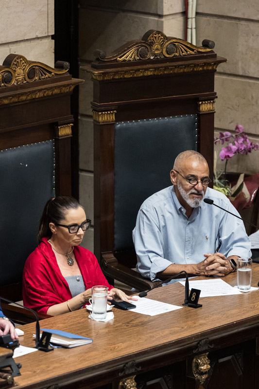 Entrega do título de cidadão honorário do Mun. do RJ ao Sr. Hazenclever Cançado - Cicero Rodrigues/CMRJ / Ascom Ver. Tânia Bastos - Foto 23