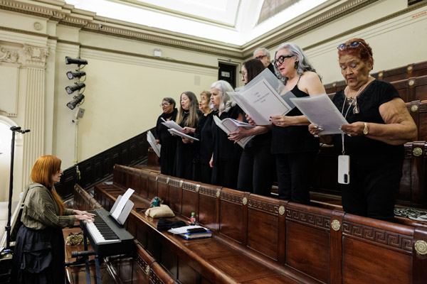 Entrega do título de cidadão honorário do Mun. do RJ ao Sr. Hazenclever Cançado - Cicero Rodrigues/CMRJ / Ascom Ver. Tânia Bastos - Foto 26