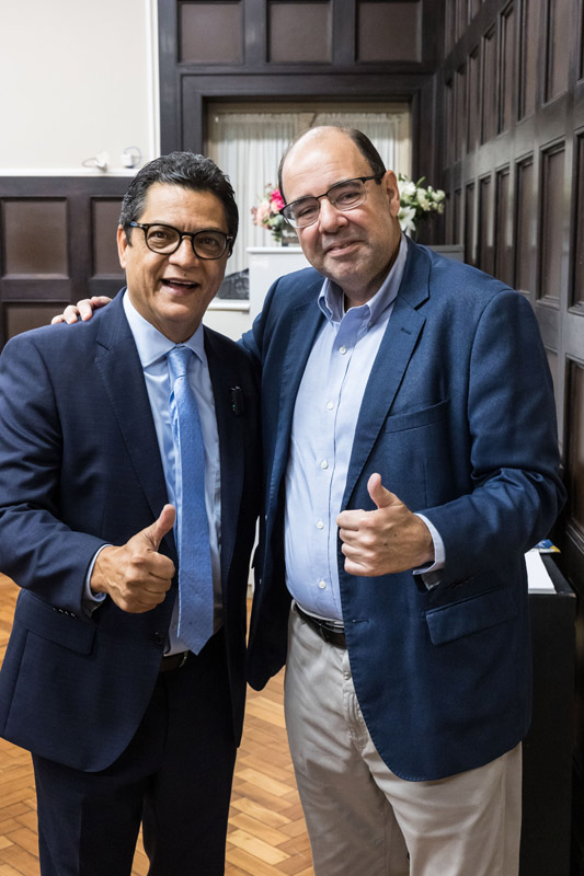 Entrega do título de cidadão honorário do Mun. do RJ ao Sr. Hazenclever Cançado - Cicero Rodrigues/CMRJ / Ascom Ver. Tânia Bastos - Foto 40