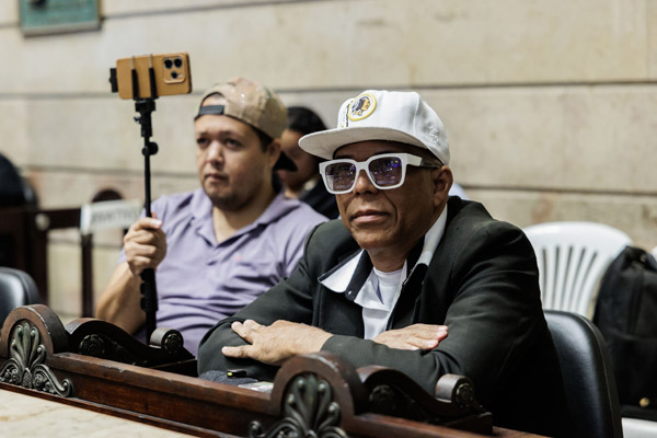Entrega do título de cidadão honorário do Mun. do RJ ao Sr. Hazenclever Cançado - Cicero Rodrigues/CMRJ / Ascom Ver. Tânia Bastos - Foto 65