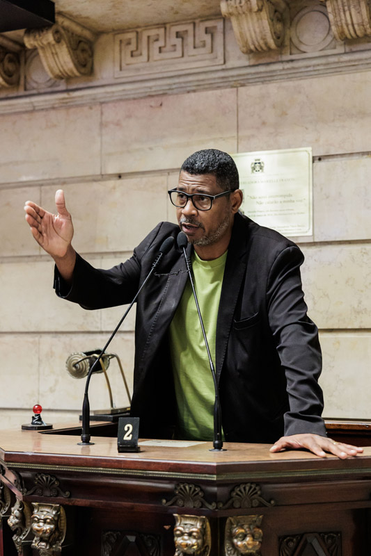 Entrega do título de cidadão honorário do Mun. do RJ ao Sr. Hazenclever Cançado - Cicero Rodrigues/CMRJ / Ascom Ver. Tânia Bastos - Foto 68