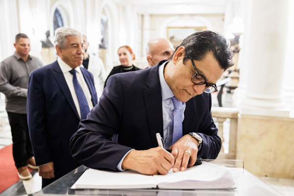 Entrega do título de cidadão honorário do Mun. do RJ ao Sr. Hazenclever Cançado - Cicero Rodrigues/CMRJ / Ascom Ver. Tânia Bastos - Foto 72