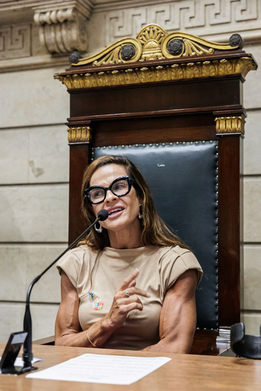 Entrega de moções à personalidades que atuam na militância de pessoa com transtorno de espectro autista - Fotos: Cicero Rodrigues/CMRJ e Ascom Tânia Bastos - Foto 123