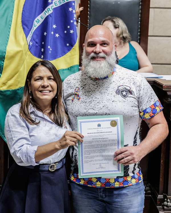 Entrega de moções à personalidades que atuam na militância de pessoa com transtorno de espectro autista - Fotos: Cicero Rodrigues/CMRJ e Ascom Tânia Bastos - Foto 148