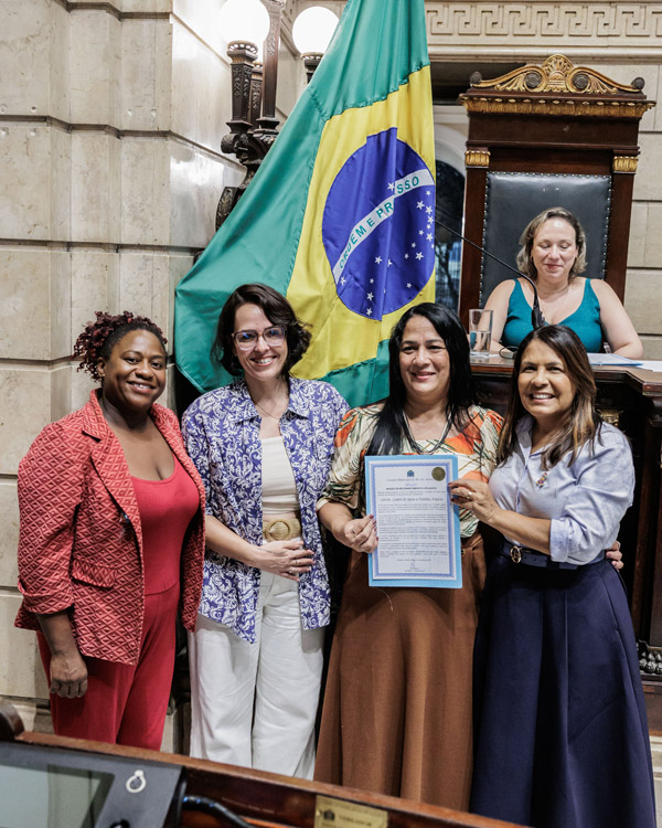 Entrega de moções à personalidades que atuam na militância de pessoa com transtorno de espectro autista - Fotos: Cicero Rodrigues/CMRJ e Ascom Tânia Bastos - Foto 151