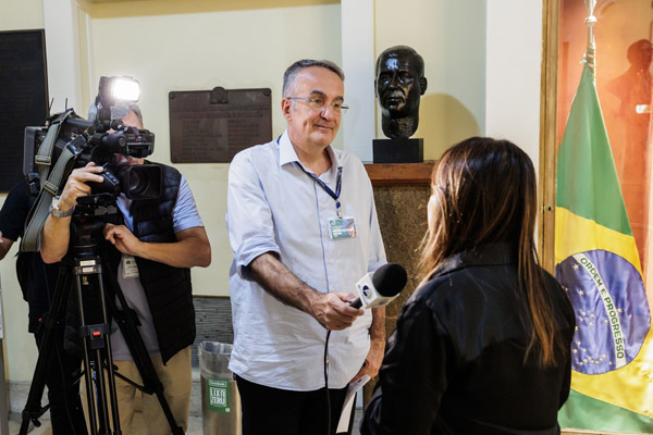 Entrega da Medalha Chiquinha Gonzaga à Sra. Mariana de Souza Nogueira - Fotos: Cicero Rodrigues/CMRJ - Ascom Vereadora - Foto 10