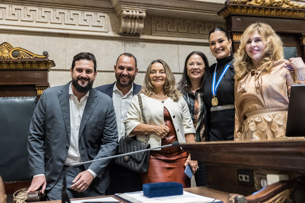 Entrega da Medalha Chiquinha Gonzaga à Sra. Mariana de Souza Nogueira - Fotos: Cicero Rodrigues/CMRJ - Ascom Vereadora - Foto 14