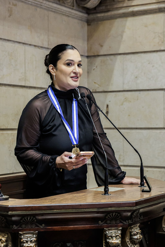 Entrega da Medalha Chiquinha Gonzaga à Sra. Mariana de Souza Nogueira - Fotos: Cicero Rodrigues/CMRJ - Ascom Vereadora - Foto 16