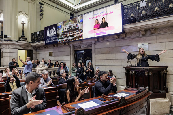 Entrega da Medalha Chiquinha Gonzaga à Sra. Mariana de Souza Nogueira - Fotos: Cicero Rodrigues/CMRJ - Ascom Vereadora - Foto 22