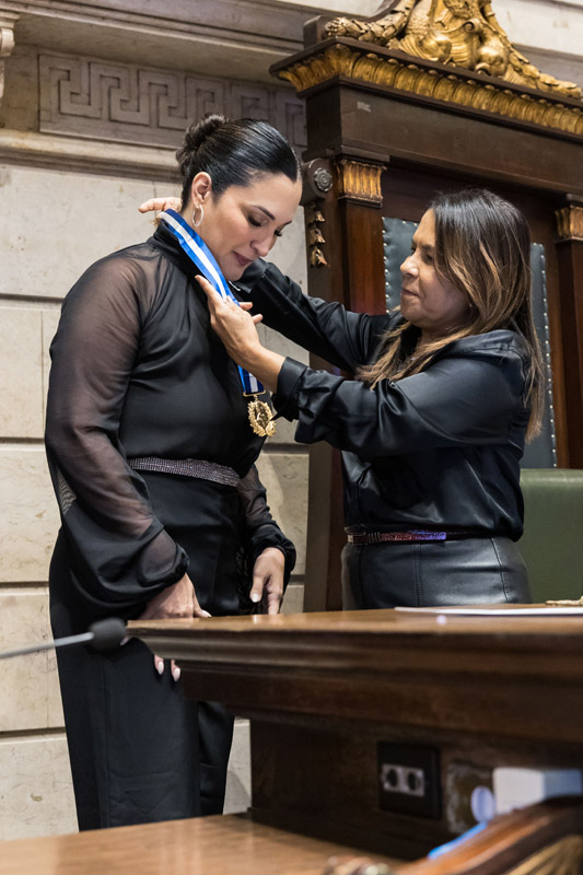 Entrega da Medalha Chiquinha Gonzaga à Sra. Mariana de Souza Nogueira - Fotos: Cicero Rodrigues/CMRJ - Ascom Vereadora - Foto 39