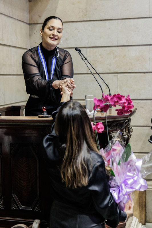 Entrega da Medalha Chiquinha Gonzaga à Sra. Mariana de Souza Nogueira - Fotos: Cicero Rodrigues/CMRJ - Ascom Vereadora - Foto 41