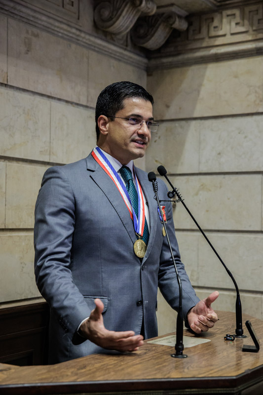Entrega da medalha Pedro Ernesto ao Dep. Est. Daniel Librelon / Fotos: Cicero Rodrigues/CMRJ - Foto 30