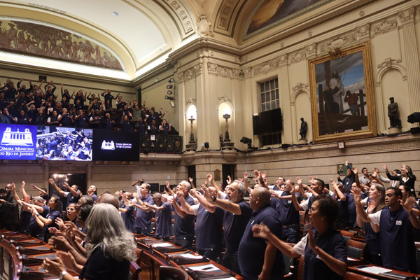 Solenidade em homenagem ao Grupo de Evangelização da Igreja Universal , com a entrega de moções / Fotos: Guilherme Nery e João Bernardo/CMRJ :: Equipe Tânia Bastos - Foto 39