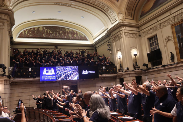 Solenidade em homenagem ao Grupo de Evangelização da Igreja Universal , com a entrega de moções / Fotos: Guilherme Nery e João Bernardo/CMRJ :: Equipe Tânia Bastos - Foto 40