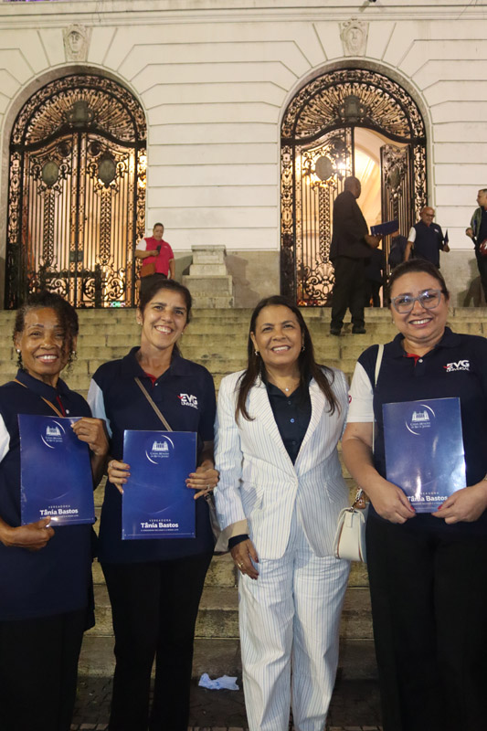 Solenidade em homenagem ao Grupo de Evangelização da Igreja Universal , com a entrega de moções / Fotos: Guilherme Nery e João Bernardo/CMRJ :: Equipe Tânia Bastos - Foto 43