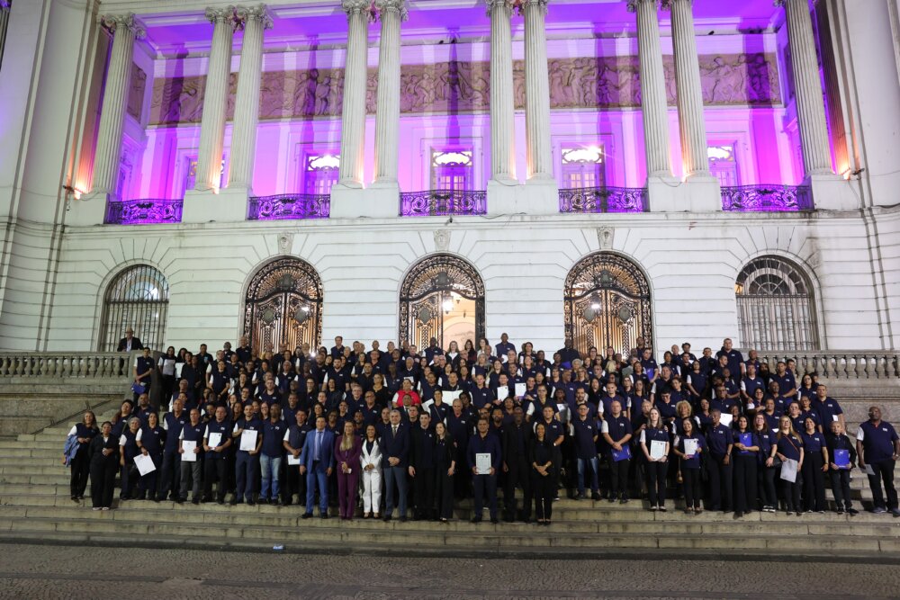 Solenidade em homenagem ao Grupo de Evangelização da Igreja Universal , com a entrega de moções / Fotos: Guilherme Nery e João Bernardo/CMRJ :: Equipe Tânia Bastos - Foto 78